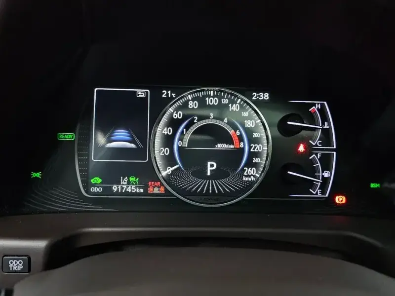 2019 Lexus ES с пробегом 91 745 км