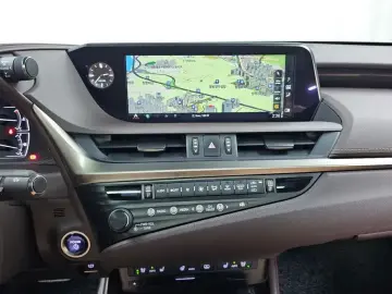 2019 Lexus ES с пробегом 91 745 км