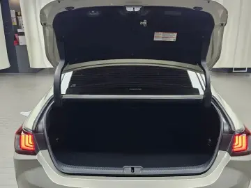 2019 Lexus ES с пробегом 91 745 км