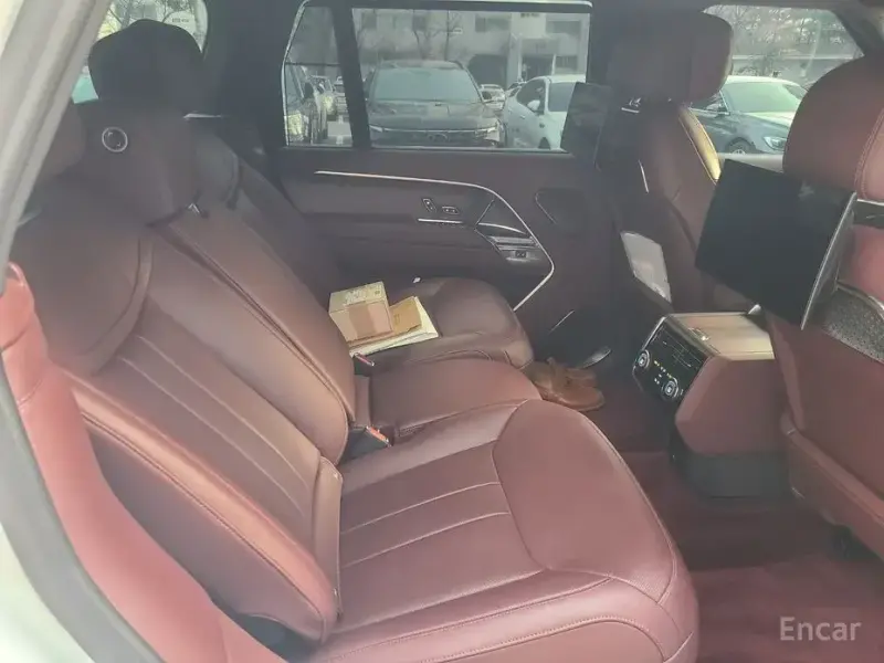 2023 Land Rover Range Rover с пробегом 17 346 км