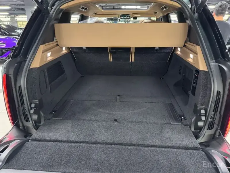 2023 Land Rover Range Rover с пробегом 7 800 км