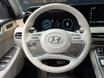 2023 Hyundai Palisade с пробегом 99 024 км
