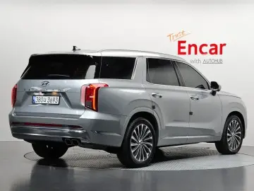 2023 Hyundai Palisade с пробегом 14 891 км