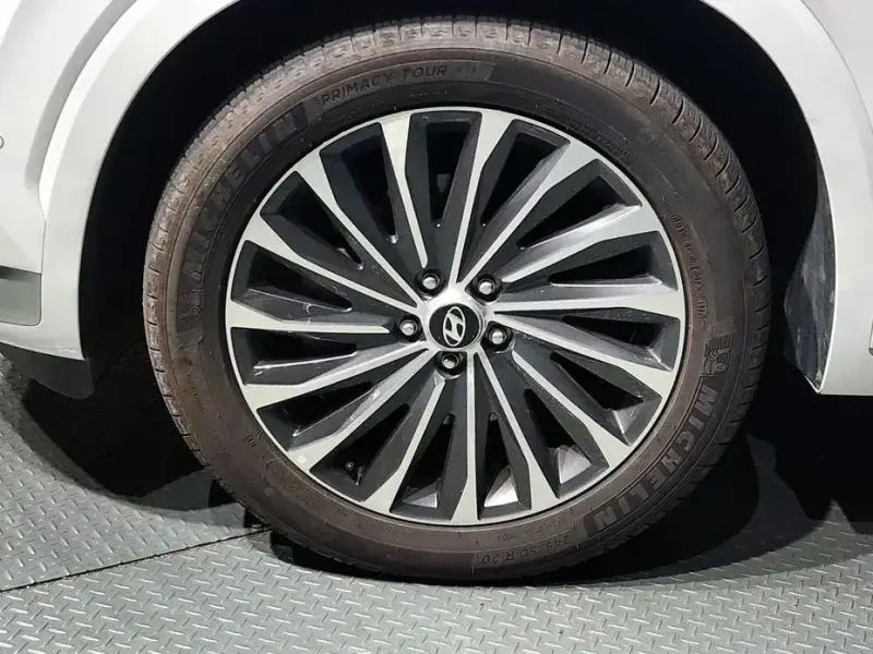 2023 Hyundai Palisade с пробегом 25 865 км