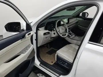 2023 Hyundai Palisade с пробегом 77 232 км