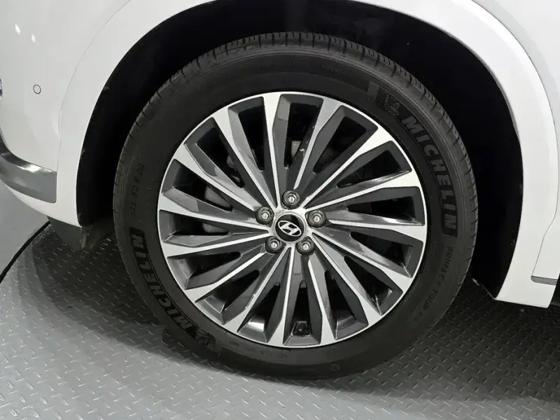 2023 Hyundai Palisade с пробегом 20 988 км