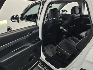 2023 Hyundai Palisade с пробегом 28 897 км