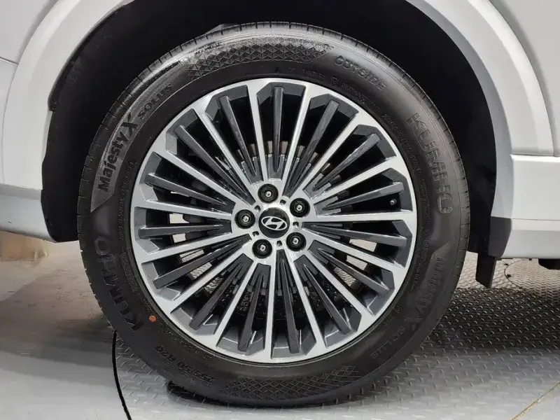 2025 Hyundai Palisade с пробегом 19 058 км