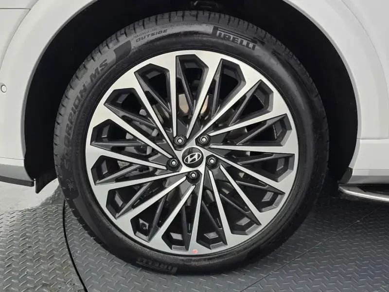 2025 Hyundai Palisade с пробегом 3 918 км