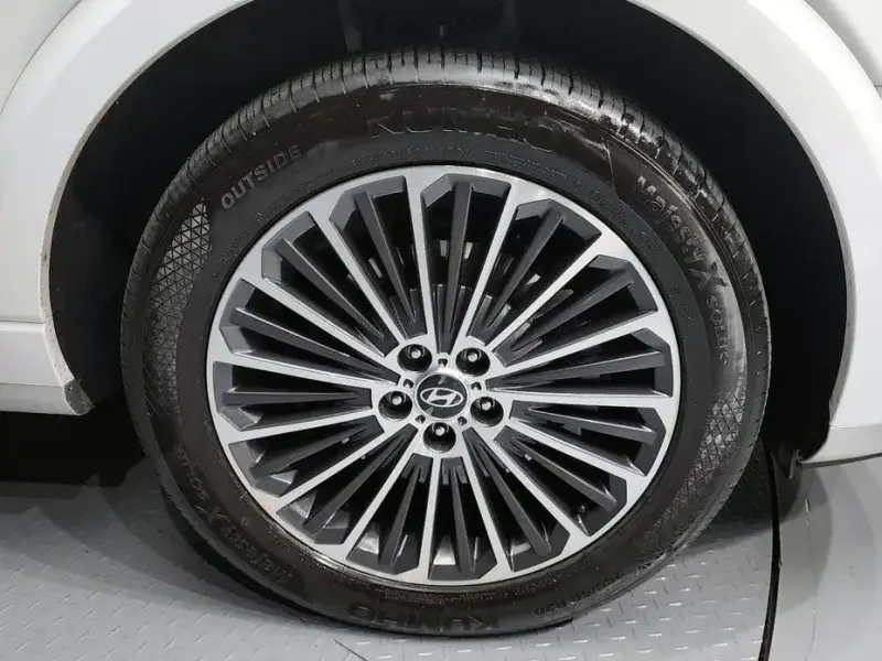 2025 Hyundai Palisade с пробегом 7 361 км