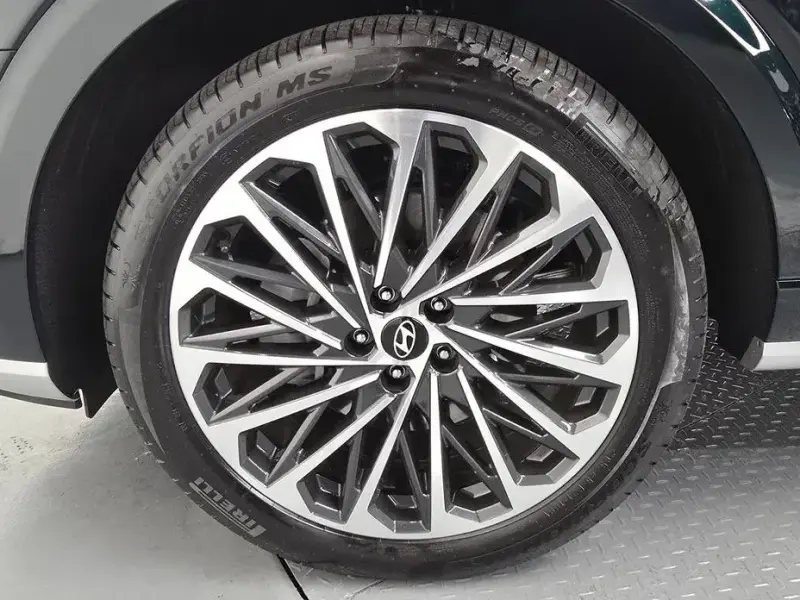 2025 Hyundai Palisade с пробегом 6 635 км