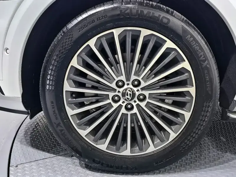 2025 Hyundai Palisade с пробегом 17 885 км
