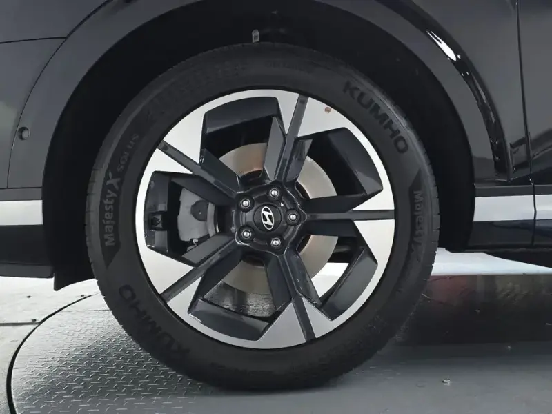 2025 Hyundai Palisade с пробегом 5 931 км