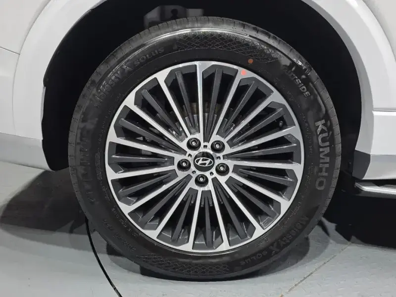 2025 Hyundai Palisade с пробегом 6 528 км