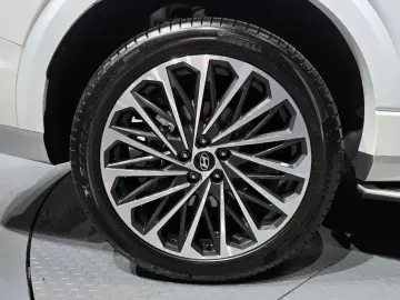 2025 Hyundai Palisade с пробегом 9 815 км