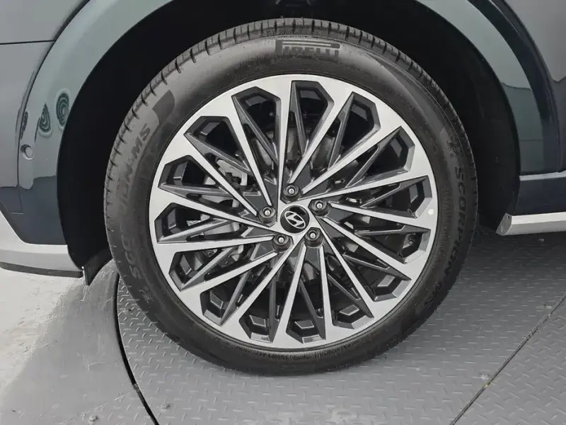 2025 Hyundai Palisade с пробегом 10 369 км