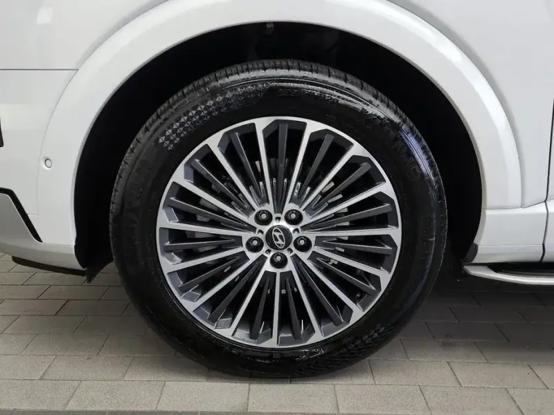 2025 Hyundai Palisade с пробегом 8 721 км