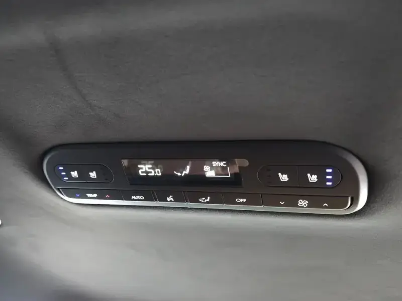 2025 Hyundai Palisade с пробегом 10 369 км