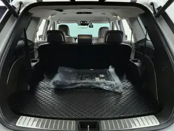 2025 Hyundai Palisade с пробегом 8 721 км