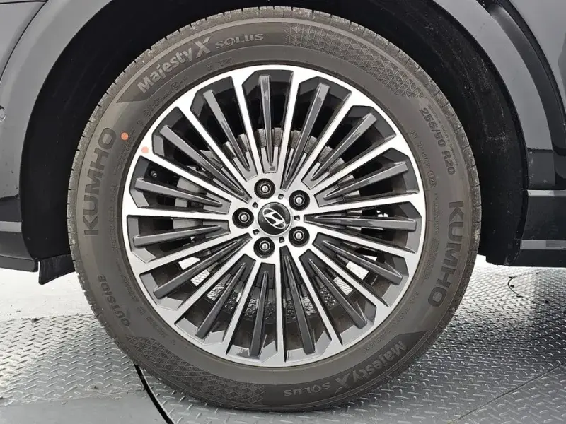 2025 Hyundai Palisade с пробегом 1 748 км