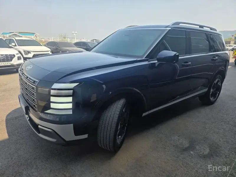 2025 Hyundai Palisade с пробегом 9 700 км