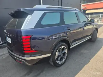 2025 Hyundai Palisade с пробегом 9 700 км