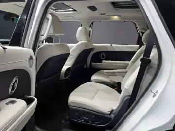 2025 Hyundai Palisade с пробегом 11 389 км