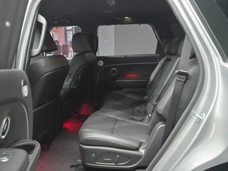 2025 Hyundai Palisade с пробегом 10 727 км