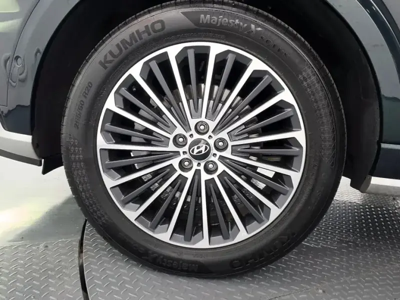 2025 Hyundai Palisade с пробегом 9 358 км