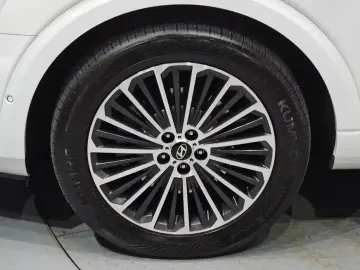 2025 Hyundai Palisade с пробегом 8 221 км