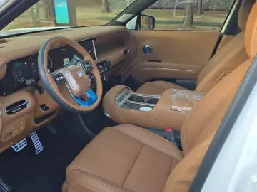 2025 Hyundai Palisade с пробегом 807 км
