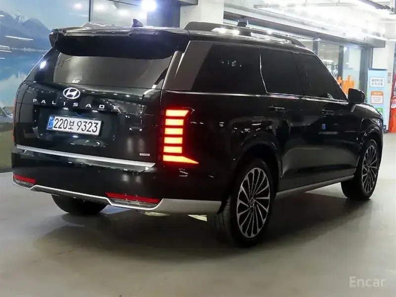 2025 Hyundai Palisade с пробегом 4 040 км