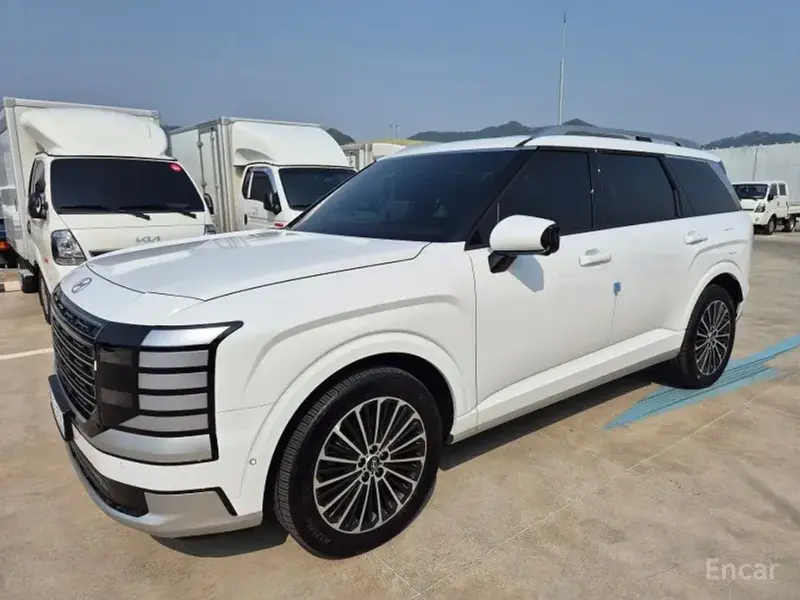2025 Hyundai Palisade с пробегом 7 325 км