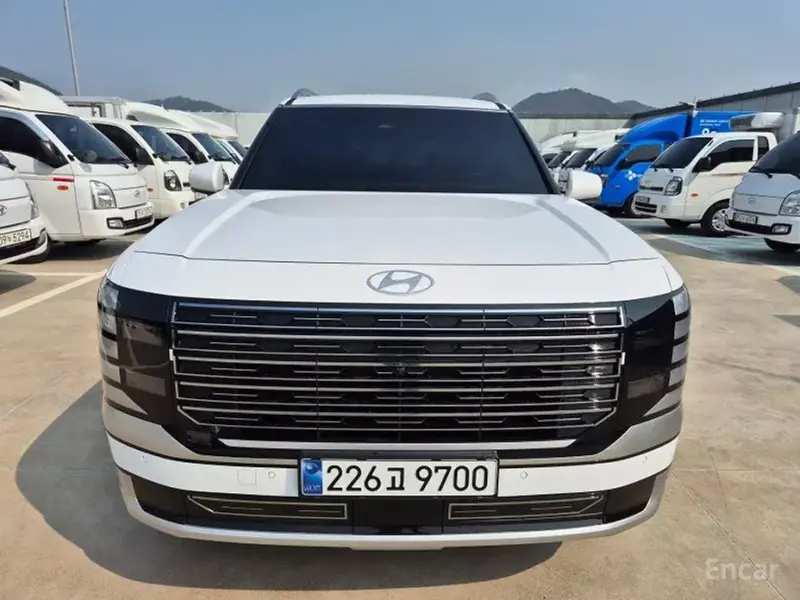 2025 Hyundai Palisade с пробегом 7 325 км