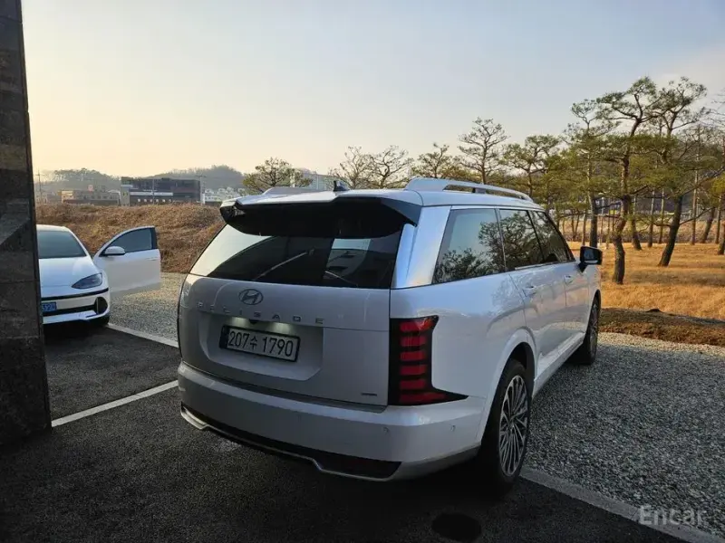 2025 Hyundai Palisade с пробегом 7 849 км