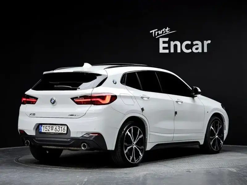 2023 BMW X2 с пробегом 21 685 км
