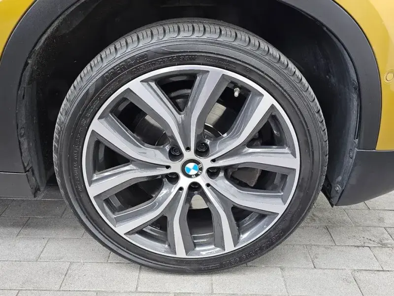 2020 BMW X2 с пробегом 57 544 км