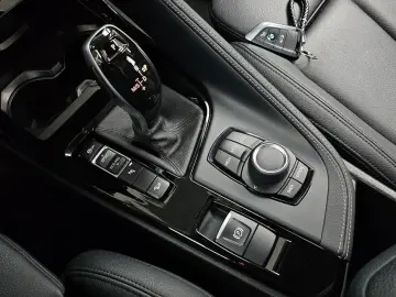 2020 BMW X2 с пробегом 57 544 км