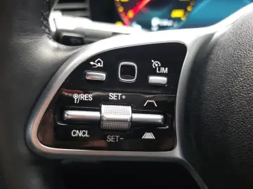 2022 Mercedes-Benz GLE с пробегом 70 673 км
