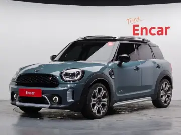 2020 Mini Countryman с пробегом 66 269 км