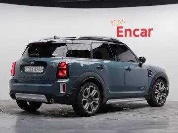 2020 Mini Countryman с пробегом 66 269 км