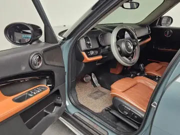 2020 Mini Countryman с пробегом 66 269 км