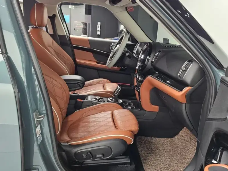 2020 Mini Countryman с пробегом 66 269 км