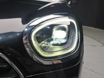 2022 Mini Countryman с пробегом 10 831 км