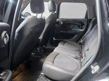 2022 Mini Countryman с пробегом 10 831 км