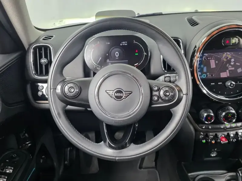 2021 Mini Countryman с пробегом 68 139 км
