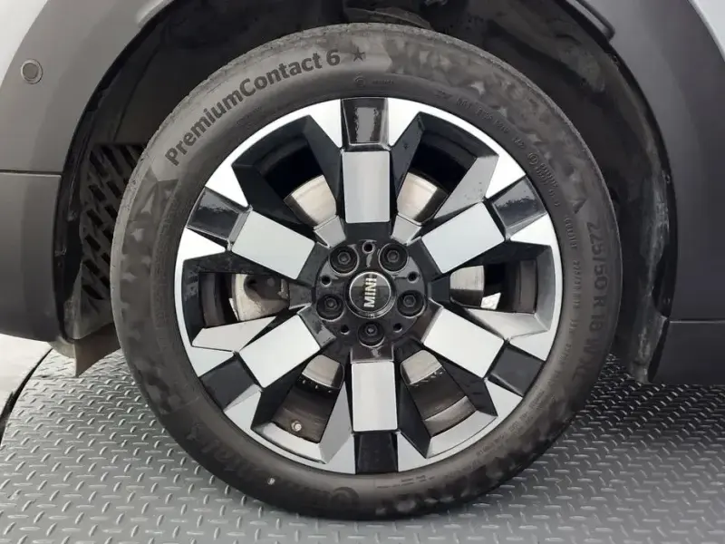 2022 Mini Countryman с пробегом 49 385 км