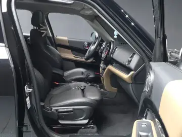 2020 Mini Countryman с пробегом 64 409 км