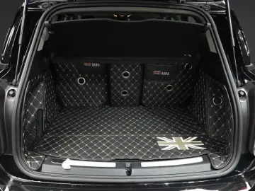2020 Mini Countryman с пробегом 64 409 км