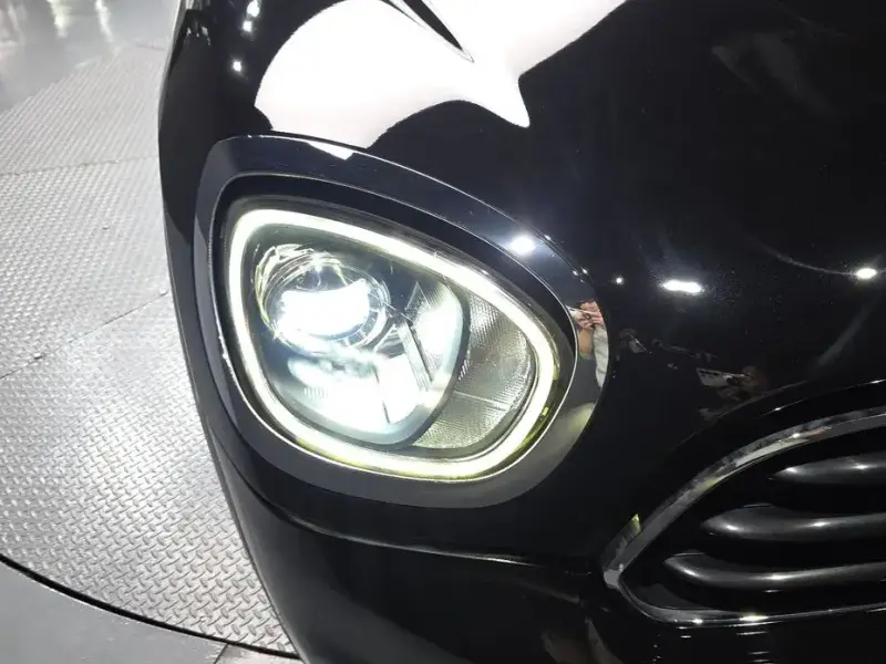 2020 Mini Countryman с пробегом 64 409 км